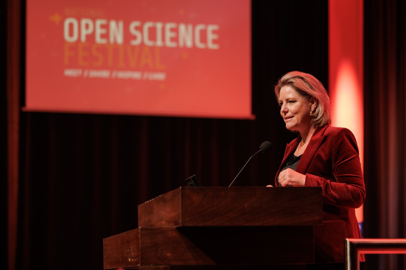 the Minister of Education, Culture and Science, Rianne Letschert The minister is delivering a speech at the festival