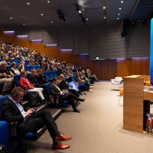 Impression of the plenary opening session